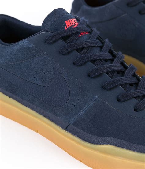 nike hyperfeel obsidian gum.